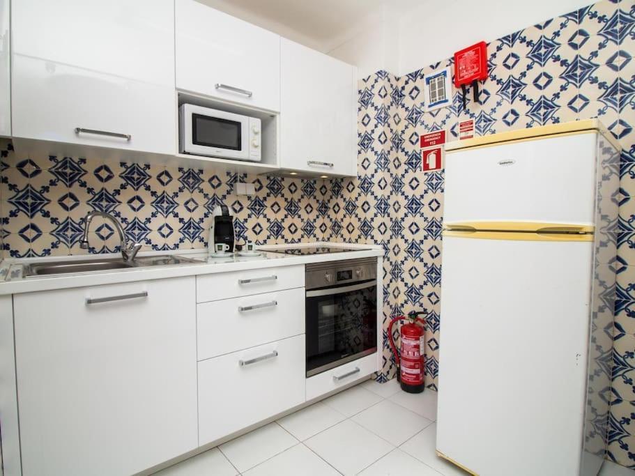 Old Town Apartment - Top Location & Downtown Albufeira Bagian luar foto